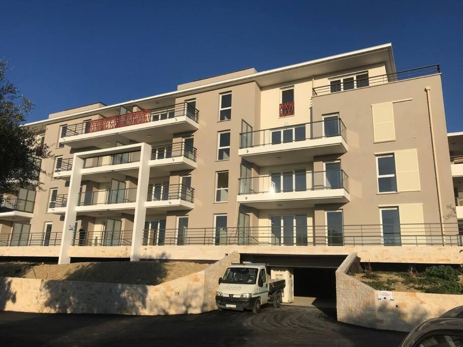 Superbe Appartement 3 Chambres A Grasse Exterior foto